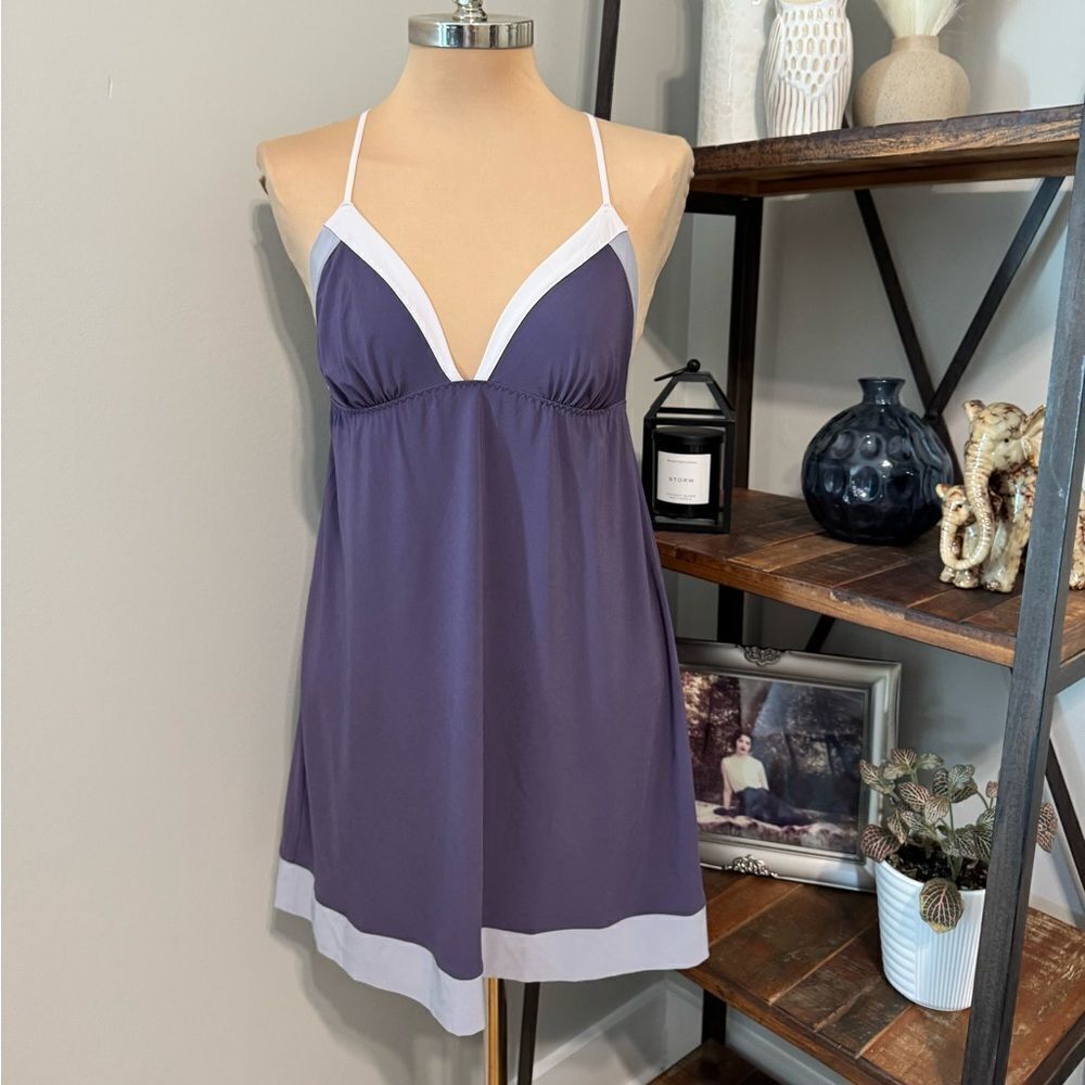 VICTORIA'S SECRET LINGERIE SLIP TOP Gray/Purple V-Neck Adjustable Straps Sz LRG
